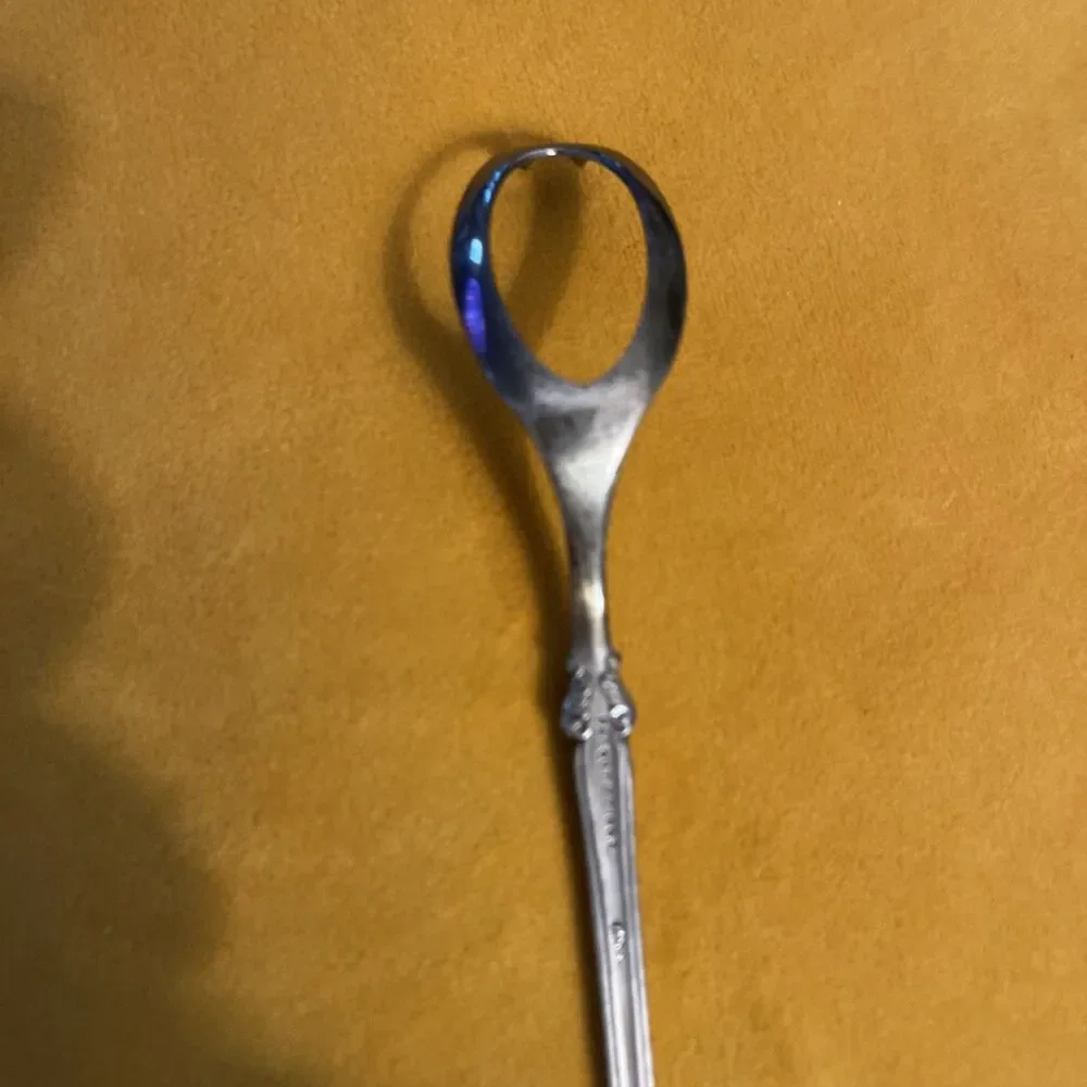 1847 Rogers Bros hard find